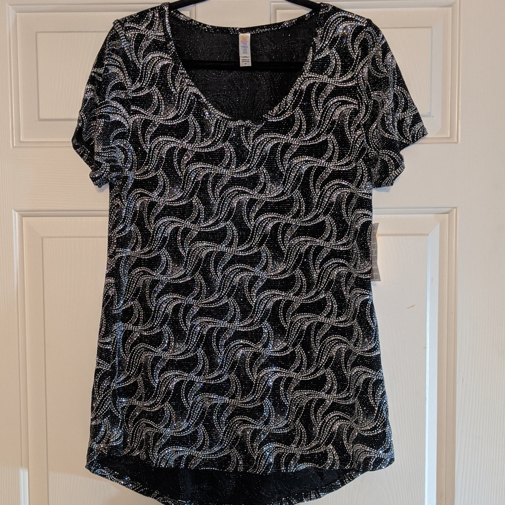 NWT Classic T LLR in size M embellished (heavy)